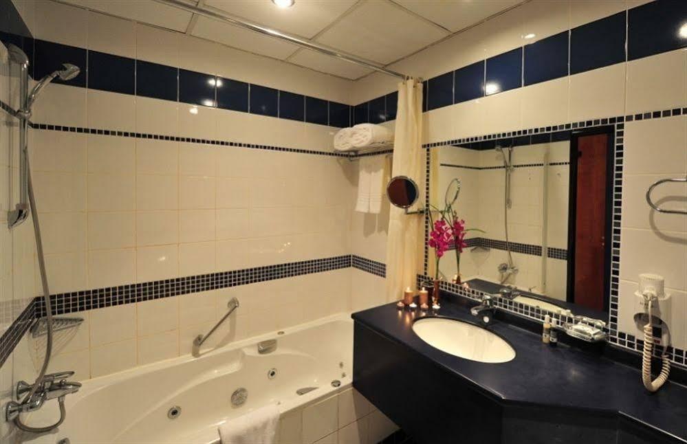 One Pavilion Luxury Serviced Apartments Manama Luaran gambar